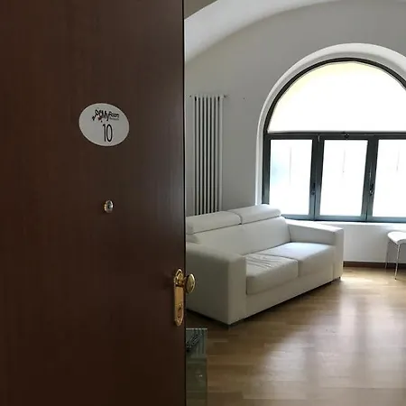 Myroom Citta Alta 2 דירה